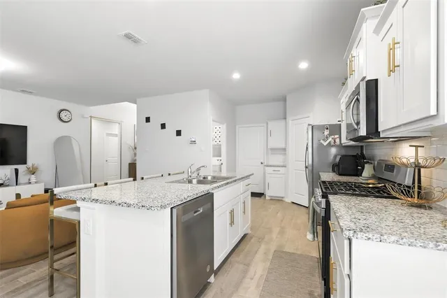 $2,300 | 8577 Big Apple Drive, Fort Worth, TX 76179