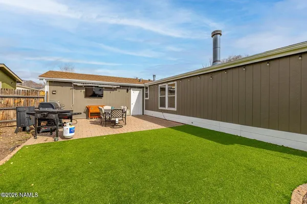 $1,750 | 4879 East Gibson Avenue, Flagstaff, AZ 86004