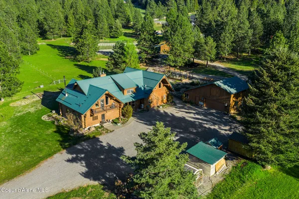 $1,250,000 | 1512 East Open Gate Lane, Harrison, ID 83833