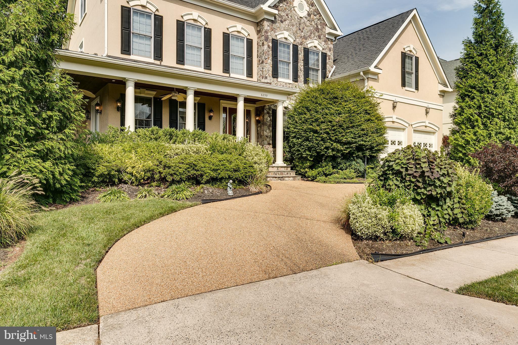 8299 Roxborough Loop Gainesville, VA 20155 - Photo 1 of 30 Exterior (Front)