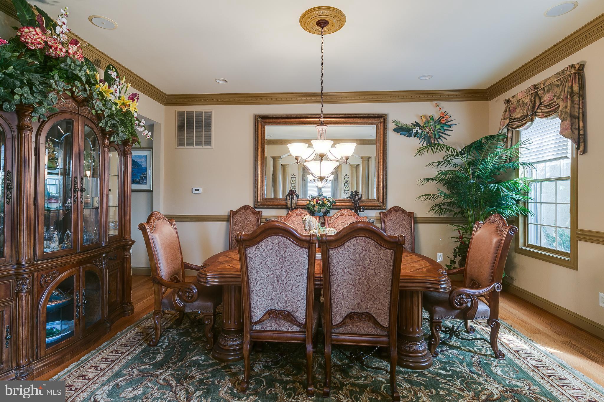 8299 Roxborough Loop Gainesville, VA 20155 - Photo 4 of 30 Dining Room