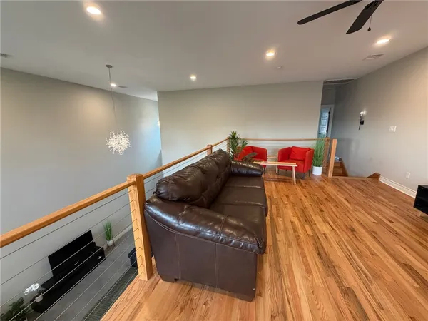 $349,900 | 301 West 31st Street, Unit 202, Bryan, TX 77803