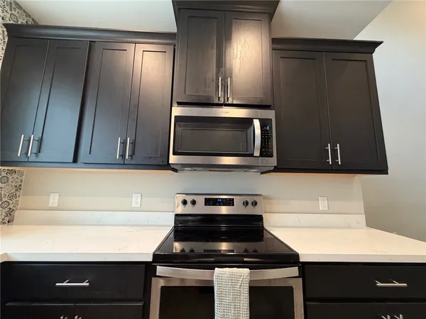 $349,900 | 301 West 31st Street, Unit 202, Bryan, TX 77803