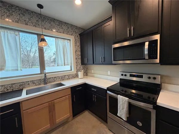 $349,900 | 301 West 31st Street, Unit 202, Bryan, TX 77803