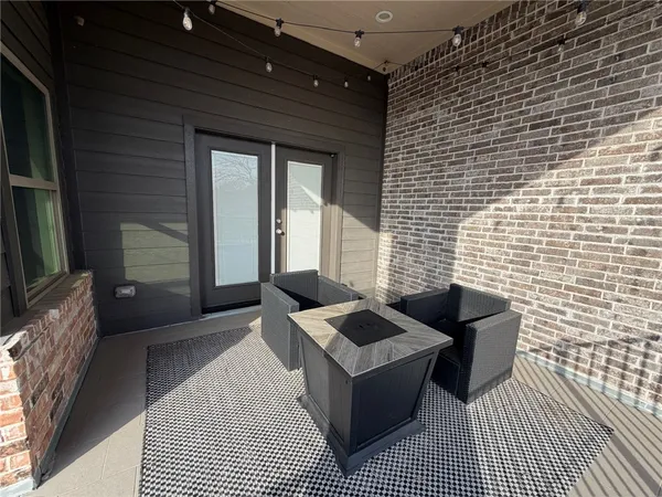 $349,900 | 301 West 31st Street, Unit 202, Bryan, TX 77803