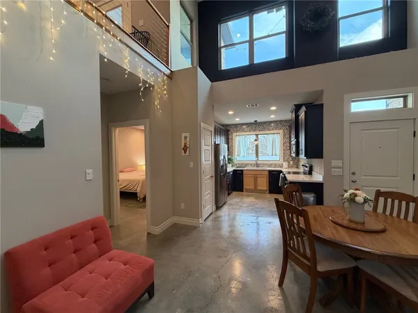 $349,900 | 301 West 31st Street, Unit 202, Bryan, TX 77803