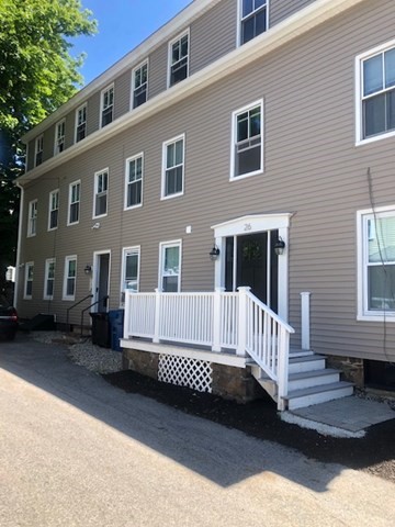 26 Stone Street, Unit 3 Beverly, MA 01915 - Photo 2 of 11