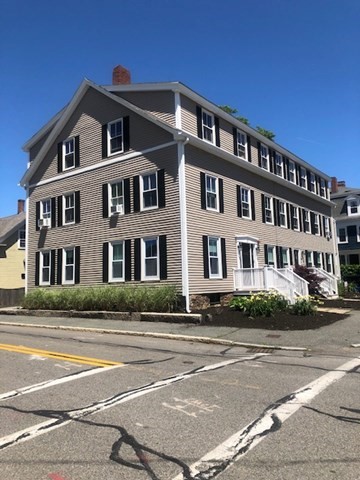 26 Stone Street, Unit 3 Beverly, MA 01915 - Photo 3 of 11