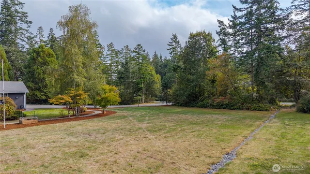 a view of outdoor space