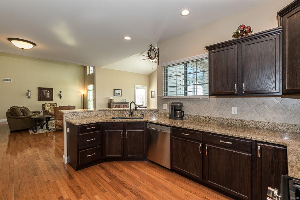 109 Summerlin Ridge O'Fallon, IL 62269 - Photo 18 of 48