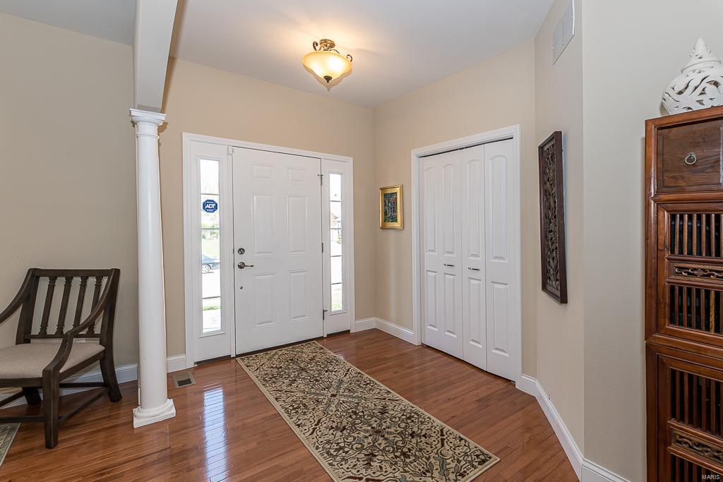 109 Summerlin Ridge O'Fallon, IL 62269 - Photo 8 of 48