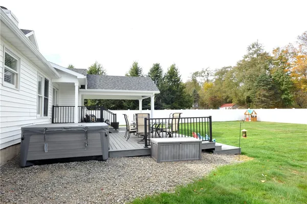 $400,500 | 10 Lexington Run, Horseheads, NY 14845