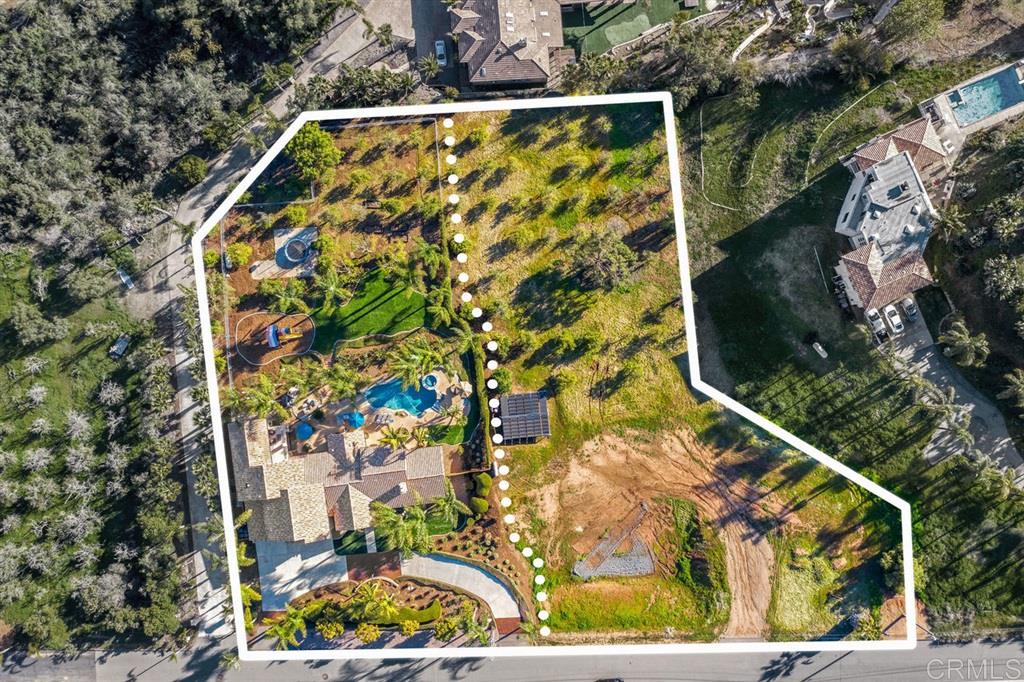 3639 Emma Road Vista, CA 92084 - Photo 3 of 25
