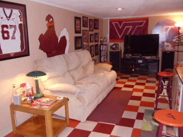 1766 Glendon Road Salem, VA 24153 - Photo 25 of 37 Family Room