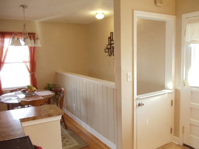 1766 Glendon Road Salem, VA 24153 - Photo 9 of 37 From kitchen to Dining area