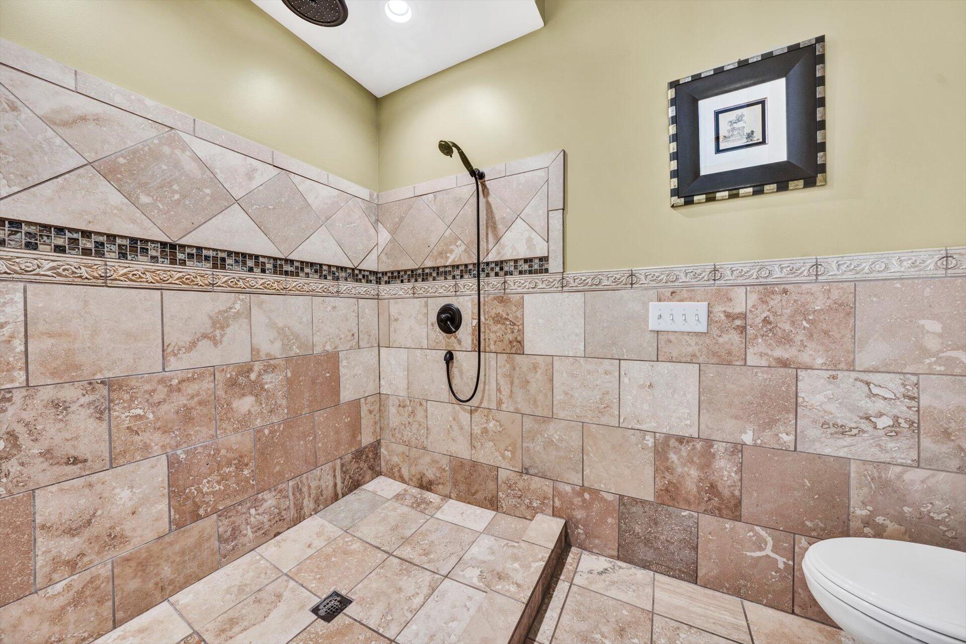 50 Floyd Avenue Rocky Mount, VA 24151 - Photo 34 of 73 42-The Magnolia Suite