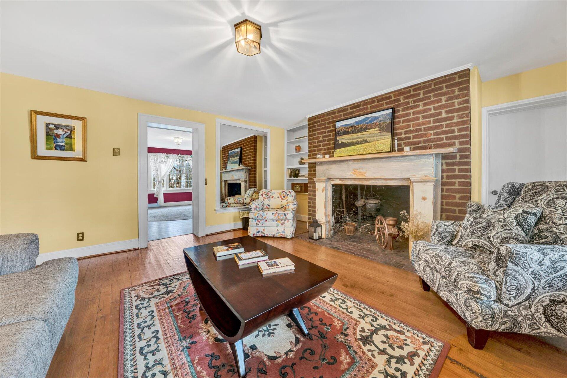 50 Floyd Avenue Rocky Mount, VA 24151 - Photo 51 of 73 60-The Cottage Suite