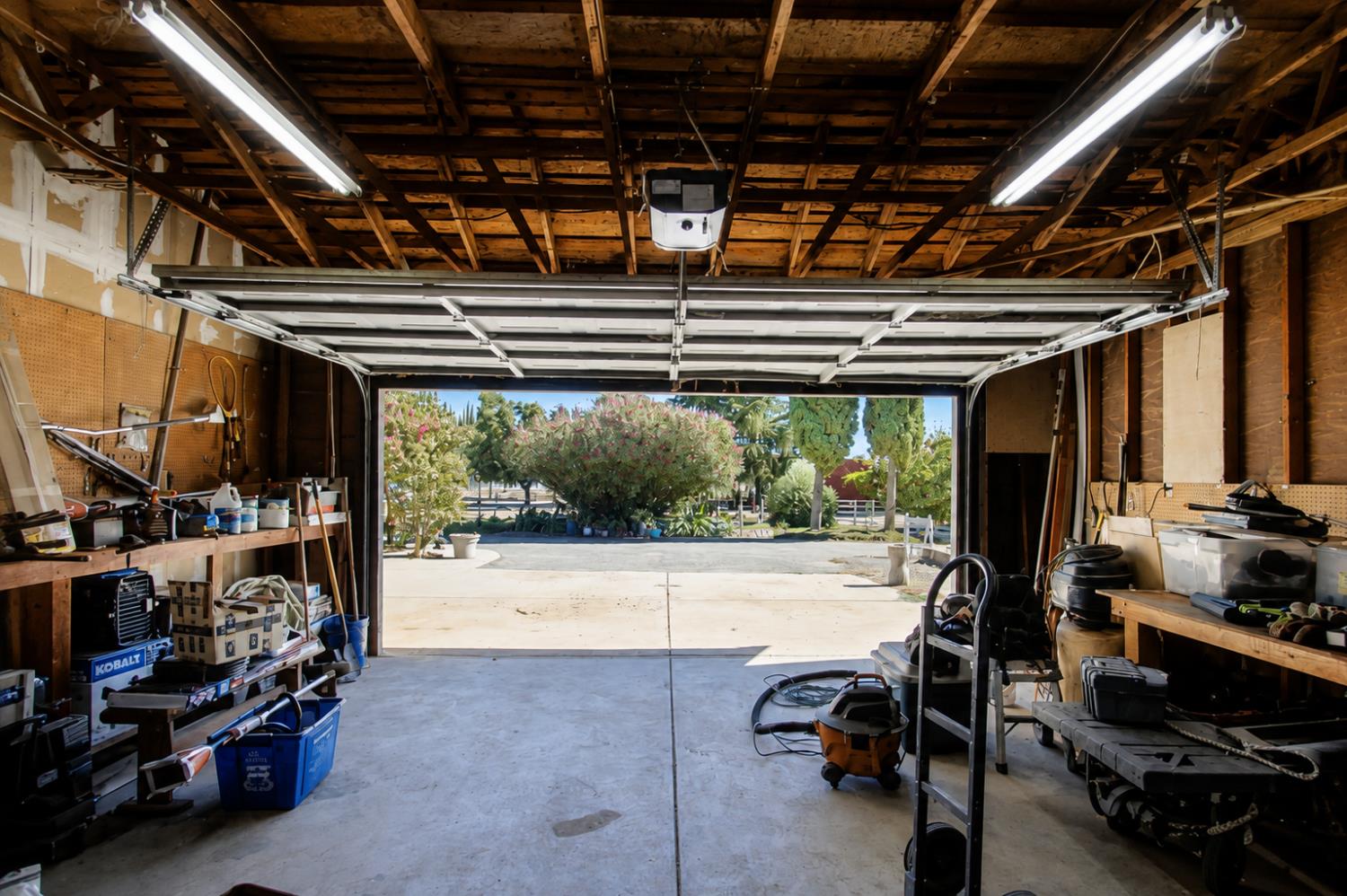 1180 Sunset Road Brentwood, CA 94513 - Photo 13 of 72 Garage at the front of the house