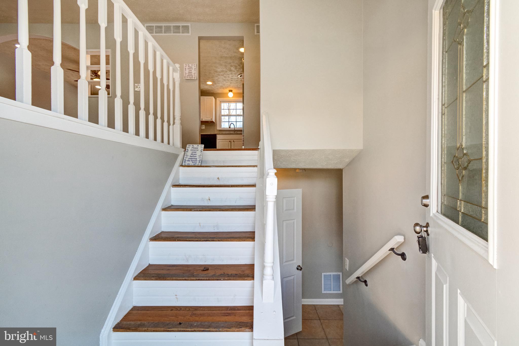 1409 Rising Wind Court Silver Spring, MD 20905 - Photo 14 of 41