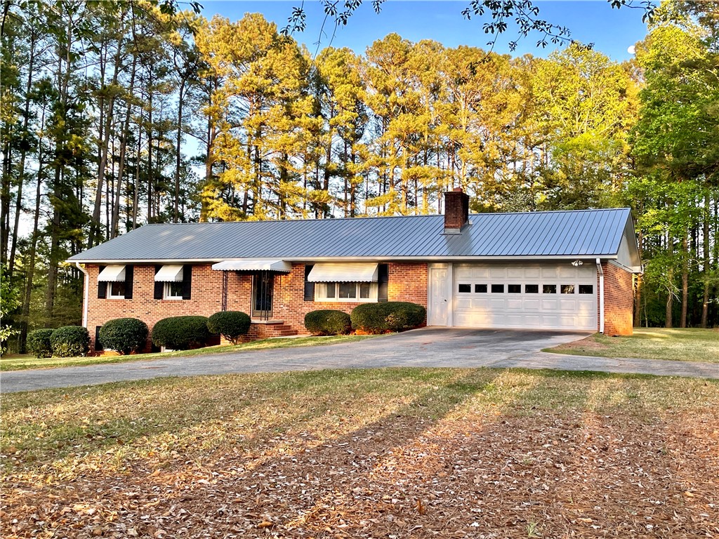 106 Warner Mill Road Walhalla, SC 29691 - Photo 1 of 38