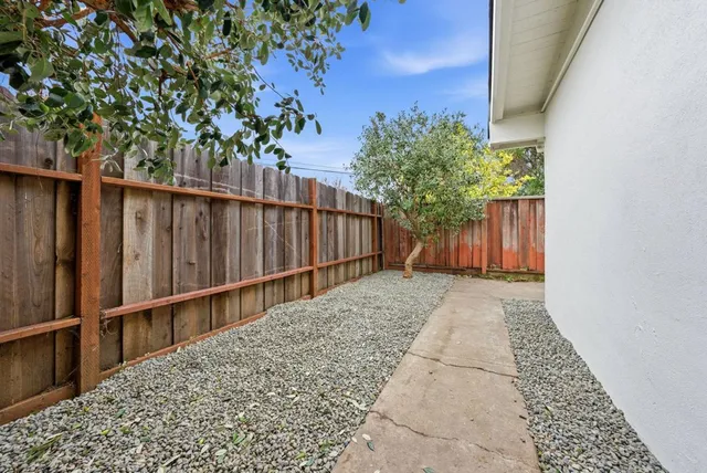 $899,000 | 24768-24768 Mango Street, Hayward, CA 94545