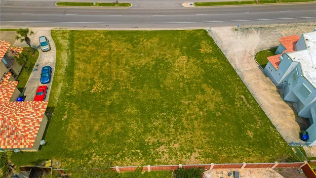 $550,000 | 3645 Ocean Drive, Corpus Christi, TX 78411