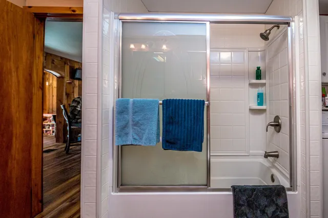 $240,000 | 1435 Lost Nation Road, Northumberland, NH 03582