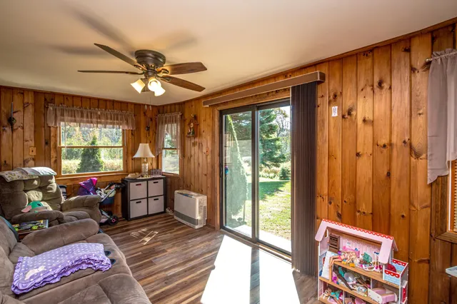 $240,000 | 1435 Lost Nation Road, Northumberland, NH 03582