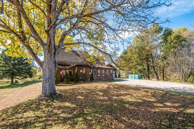 $240,000 | 1435 Lost Nation Road, Northumberland, NH 03582