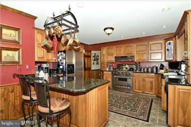 1055 Trails End Road Pasadena, MD 21122 - Photo 4 of 30 Gourmet Kitchen