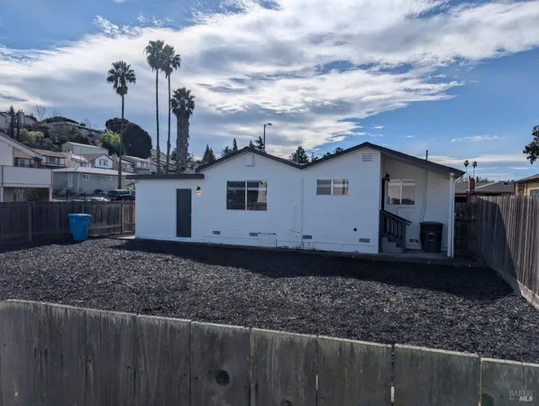 $434,999 | 116 Encerti Avenue, Vallejo, CA 94589