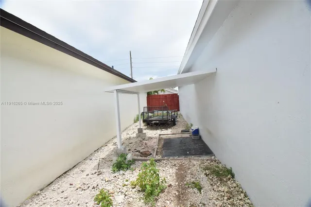 $3,000 | 24980 Southwest 127th Court, Homestead, FL 33032