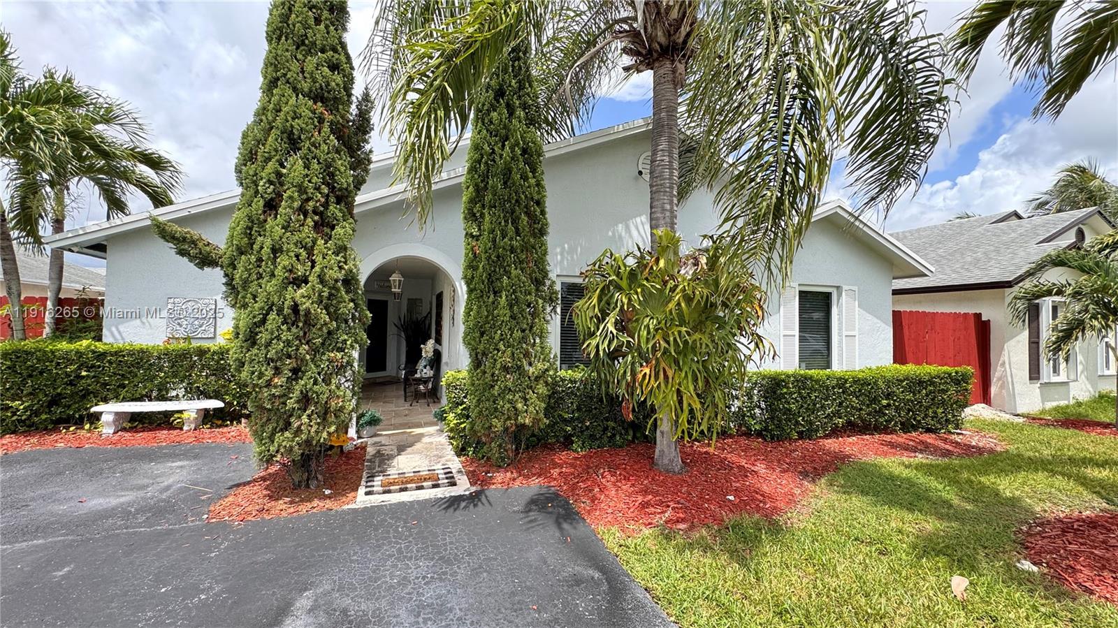 24980 Southwest 127th Court Homestead, FL 33032 - Photo 20 of 51