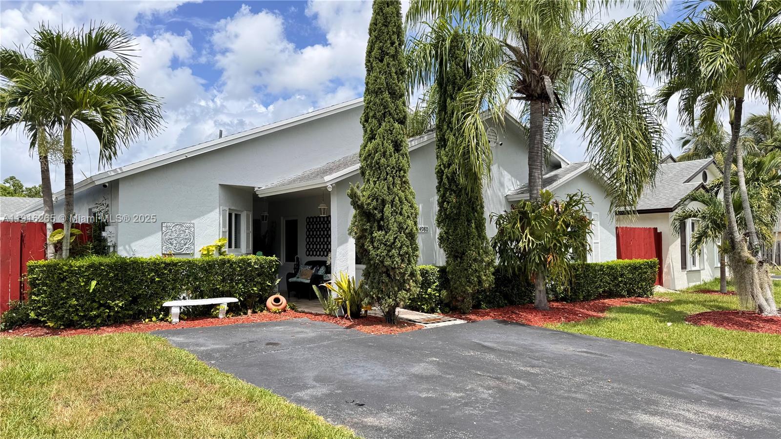 24980 Southwest 127th Court Homestead, FL 33032 - Photo 3 of 51