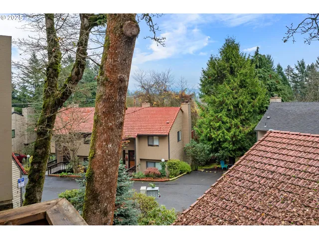 $310,000 | 2802 Tree Top Lane, West Linn, OR 97068