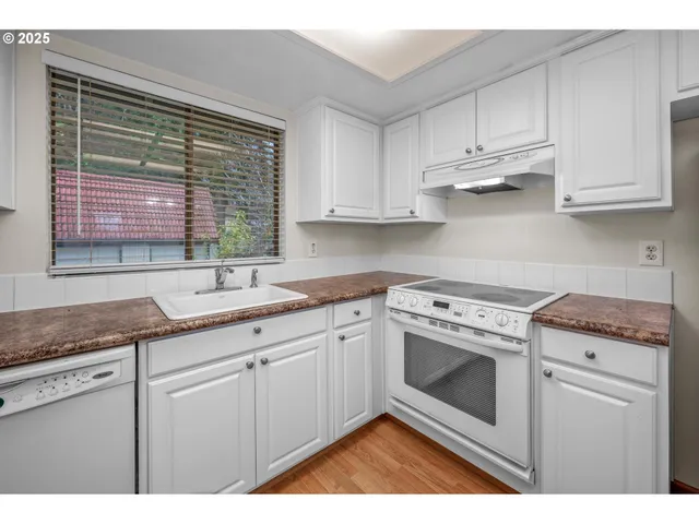 $310,000 | 2802 Tree Top Lane, West Linn, OR 97068