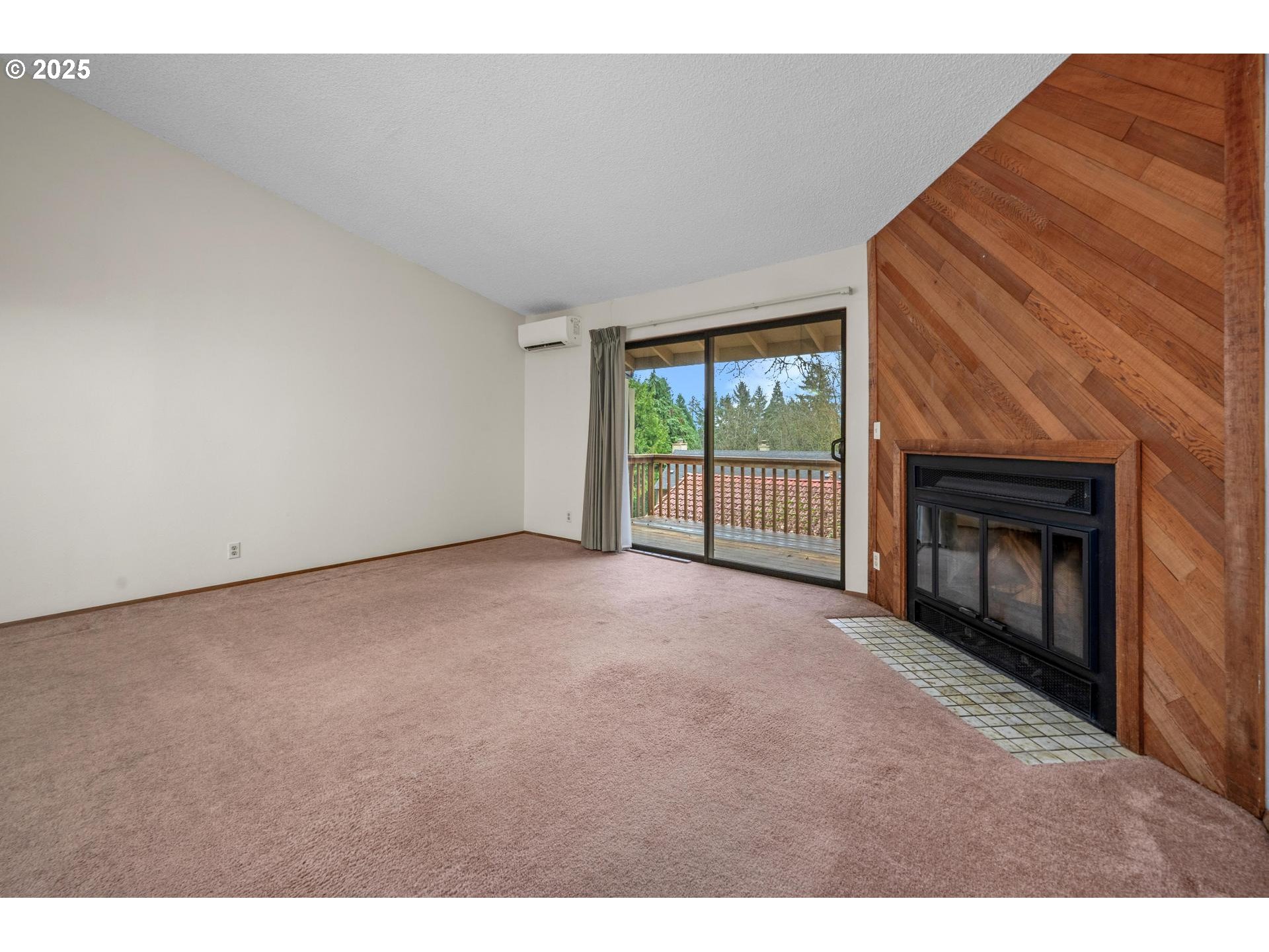 2802 Tree Top Lane West Linn, OR 97068 - Photo 8 of 37