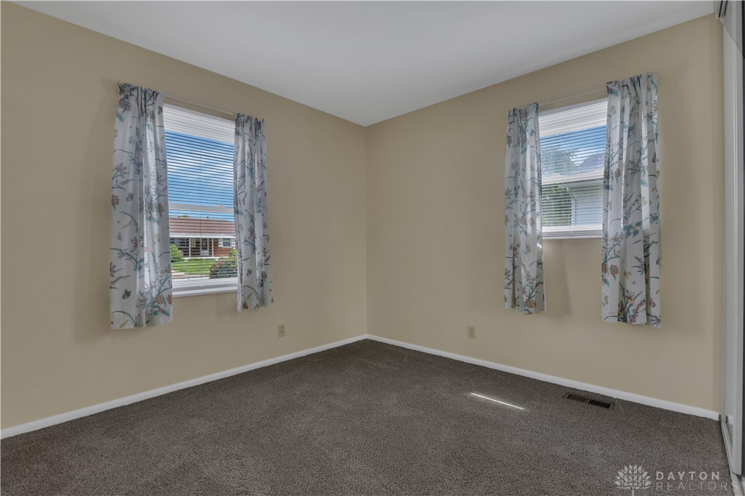 427 Knickerbocker Avenue Springfield, OH 45506 - Photo 37 of 59 Gallery Image 37