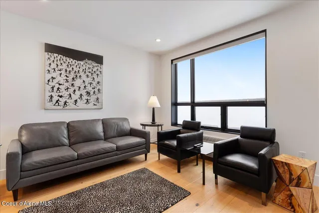 $1,400,000 | 124 Village Lane, Unit 314, Sandpoint, ID 83864