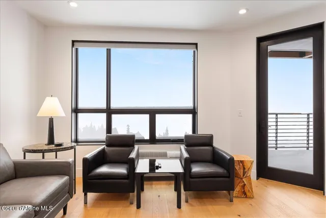 $1,400,000 | 124 Village Lane, Unit 314, Sandpoint, ID 83864