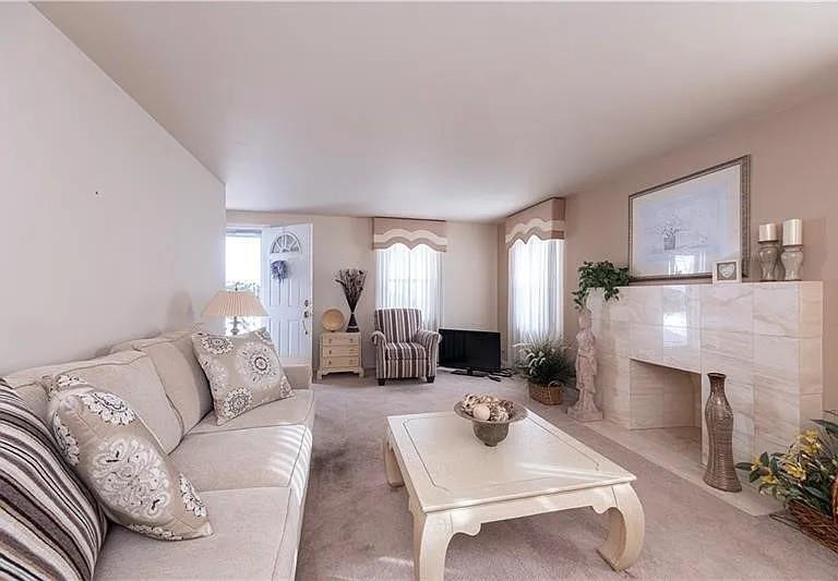 2511 McNeilly Road Pittsburgh, PA 15226 - Photo 3 of 21