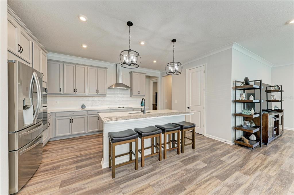 17962 Solstice Avenue Venice, FL 34293 - Photo 14 of 66