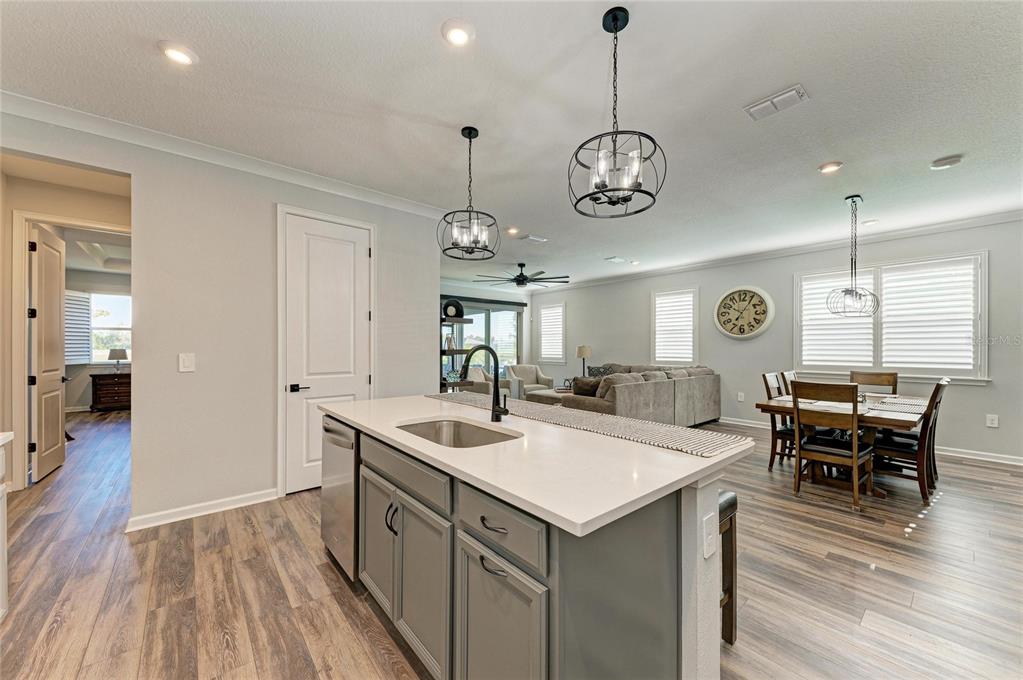 17962 Solstice Avenue Venice, FL 34293 - Photo 19 of 66