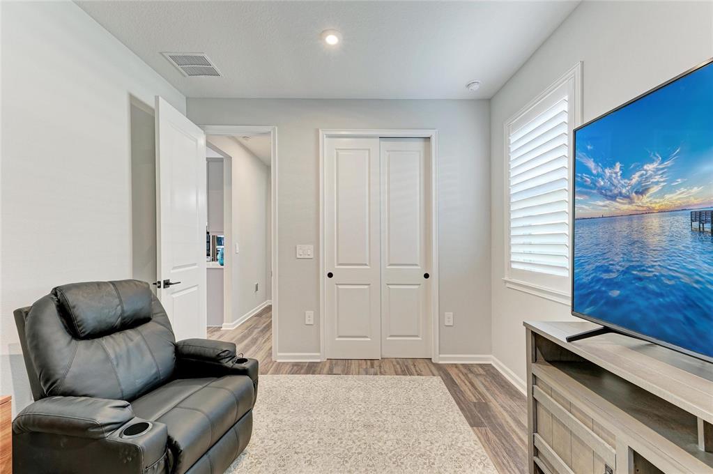 17962 Solstice Avenue Venice, FL 34293 - Photo 30 of 66