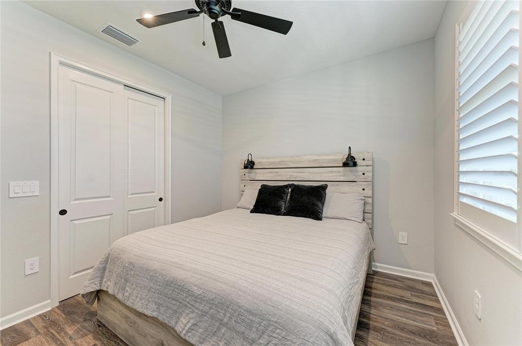 17962 Solstice Avenue Venice, FL 34293 - Photo 34 of 66