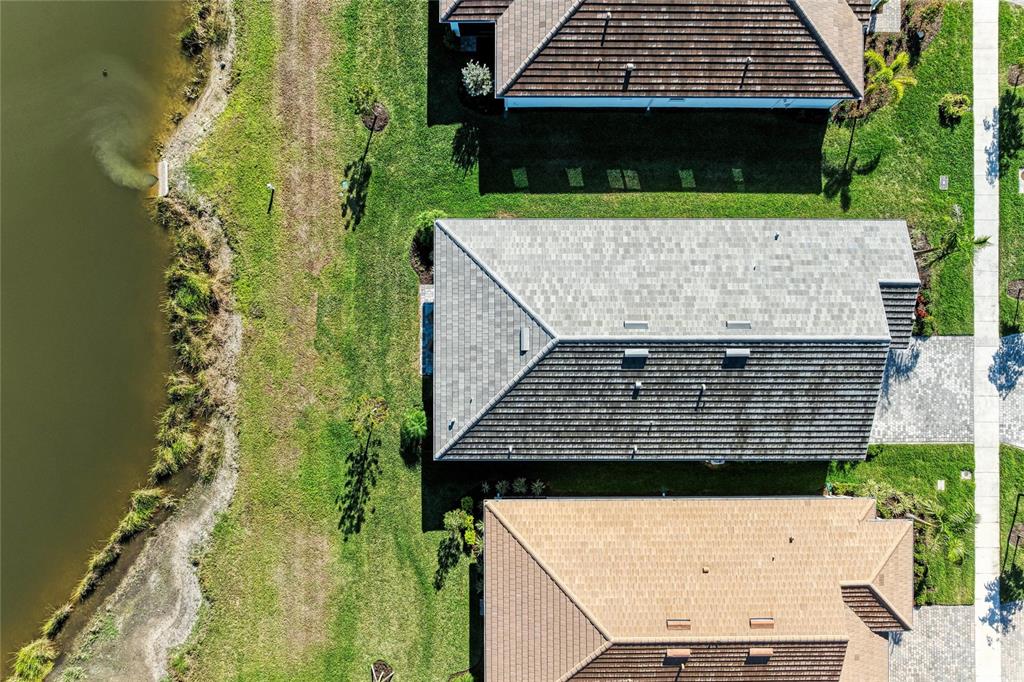 17962 Solstice Avenue Venice, FL 34293 - Photo 8 of 66