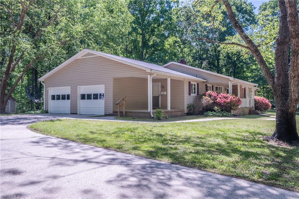 5486 Kennedy Road Trinity, NC 27370 - Photo 24 of 25 Side showing 2 car garage