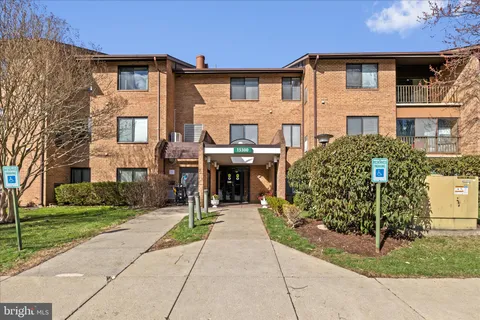 $250,000 | 15300 Pine Orchard Drive, Unit 852H, Silver Spring, MD 20906