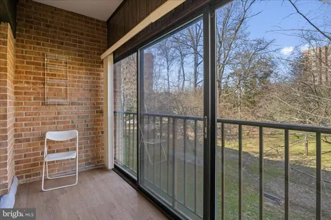 $250,000 | 15300 Pine Orchard Drive, Unit 852H, Silver Spring, MD 20906