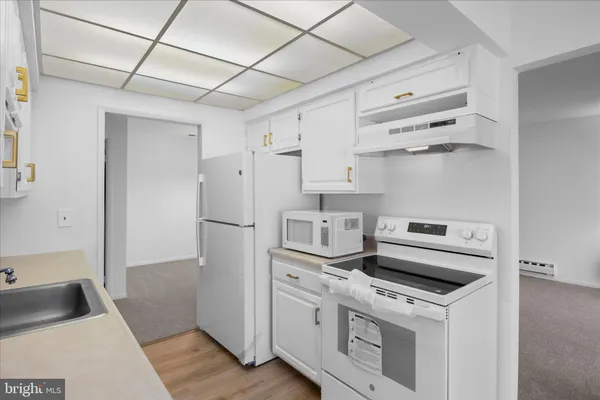 $250,000 | 15300 Pine Orchard Drive, Unit 852H, Silver Spring, MD 20906